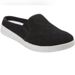 Comfortvview Camellia slip on black slide shoe